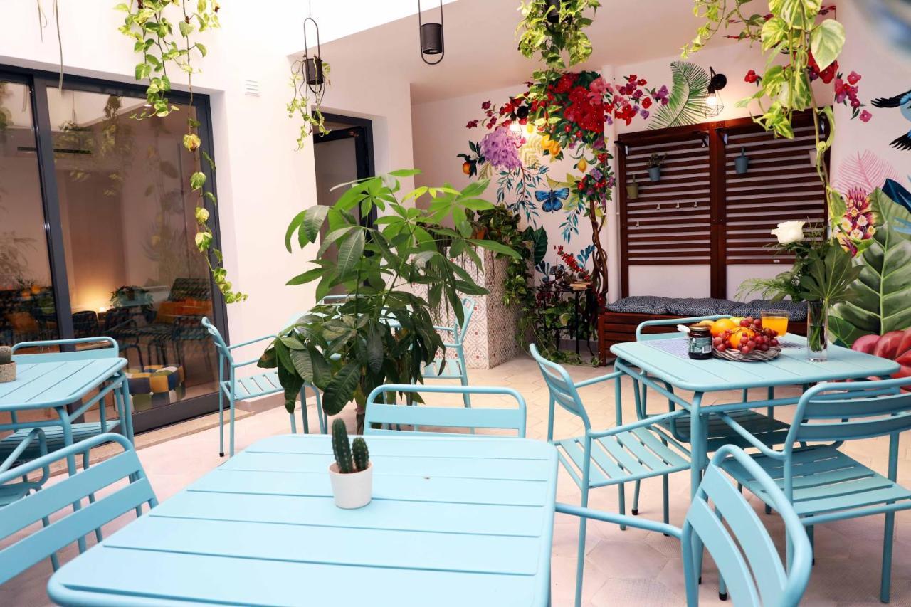 Le Jardin Secret De Faro Guesthouse Экстерьер фото