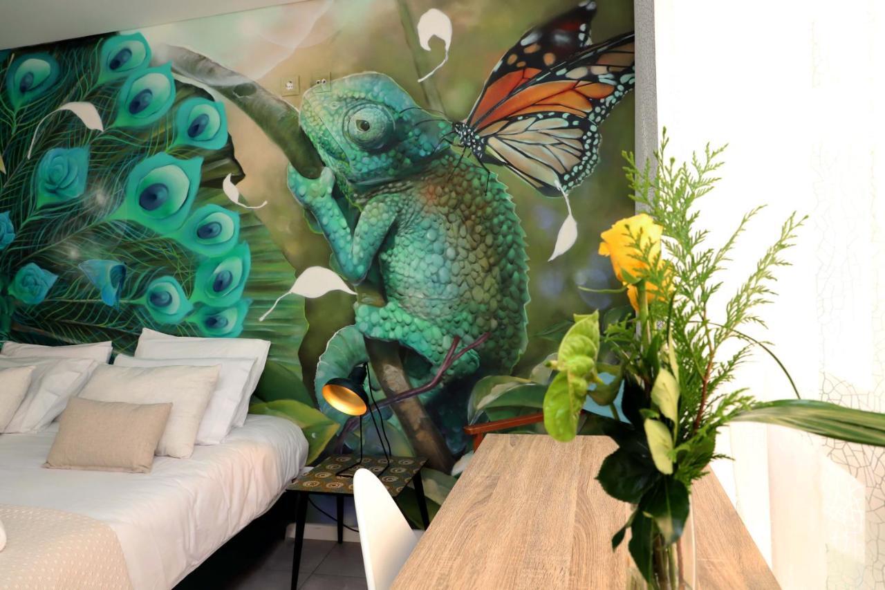 Le Jardin Secret De Faro Guesthouse Экстерьер фото
